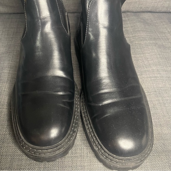 Zara Vegan Leather Booties - Picture 6 of 12